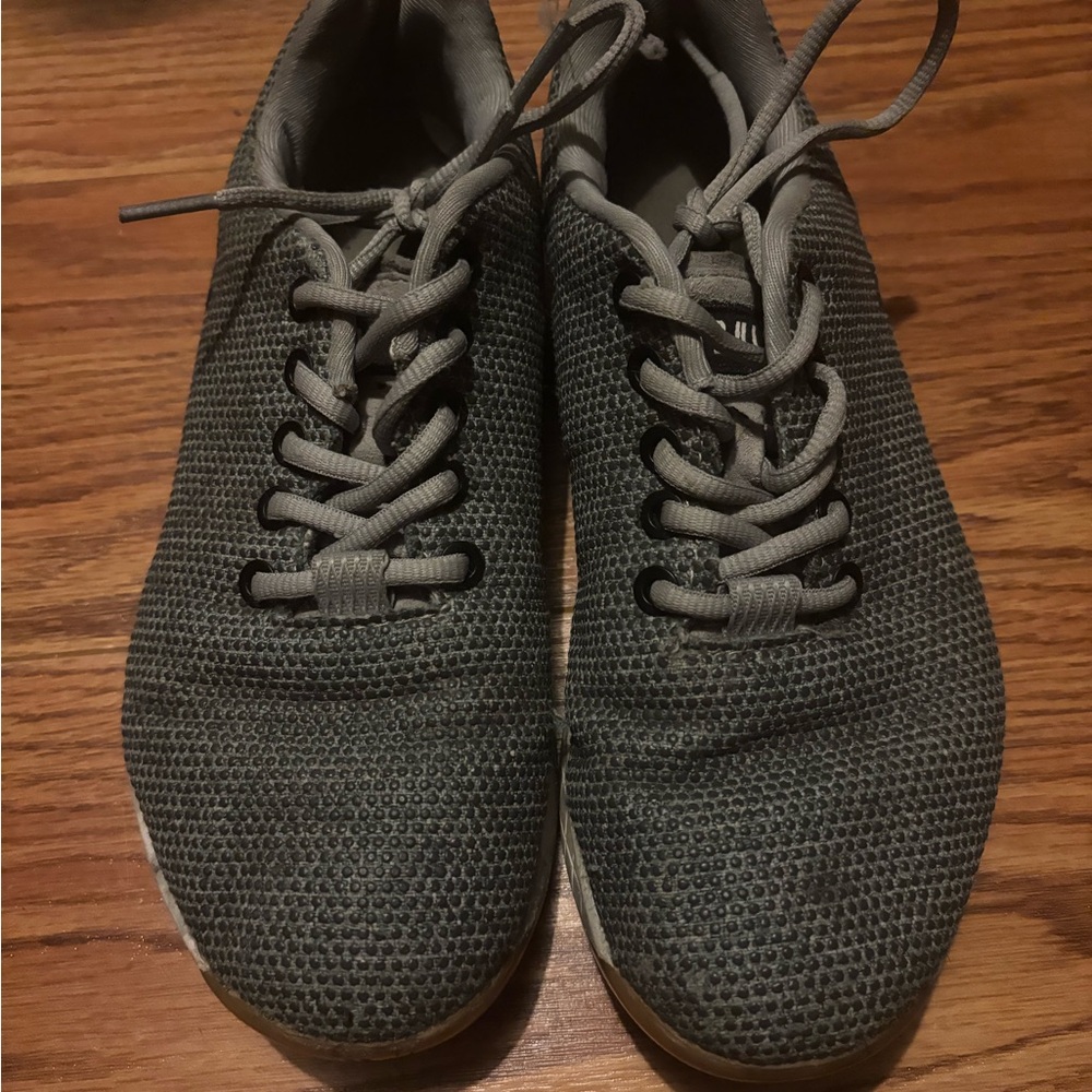 NOBULL Trainer – Heather Gray Knit (Women’s 7 / Men’s 5.5
